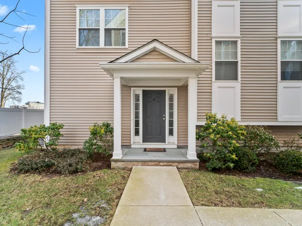 91 West Broad Street APT 4, Stamford, CT 06902