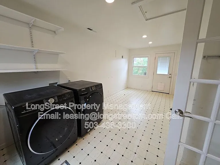 7209 N Amherst St — Photo 19