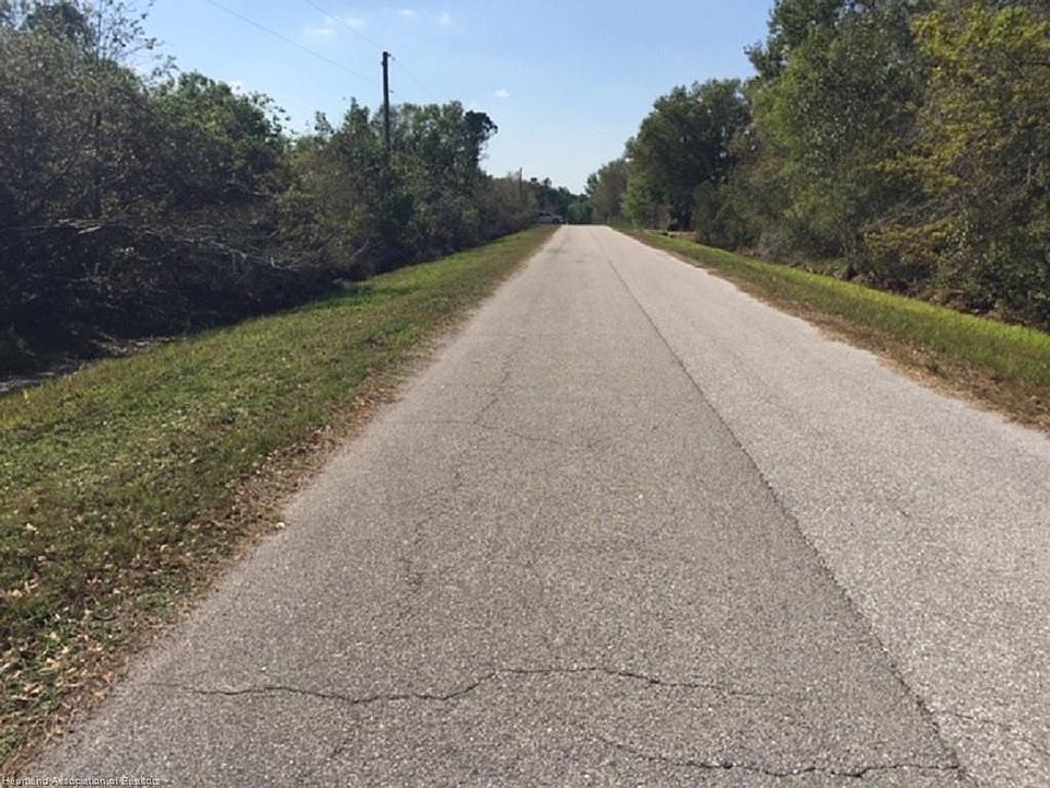 2nd image of 2887 W Matte Rd