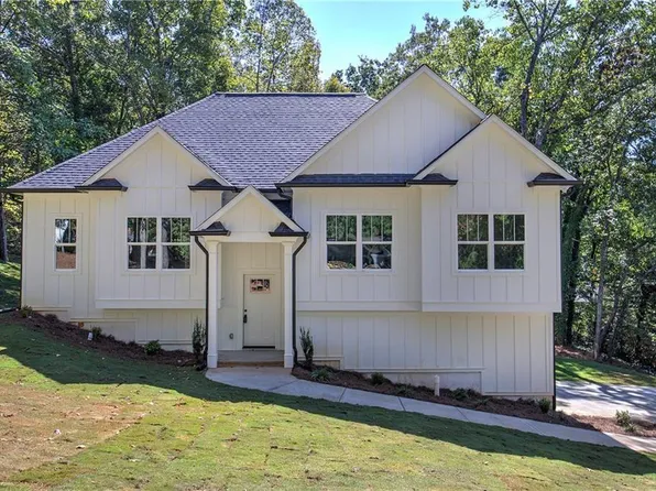 9 Marguerite Dr, Cartersville, GA 30121