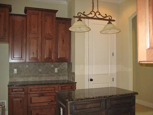 5th image of 1710 BELLA VISTA DR