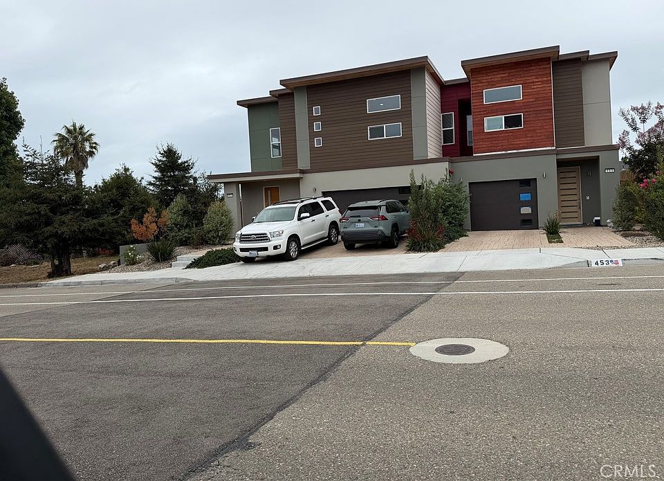 1st image of 453 N 13th St