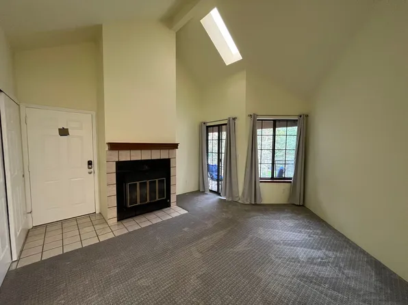 4749 White Rock Cir APT C, Boulder, CO 80301