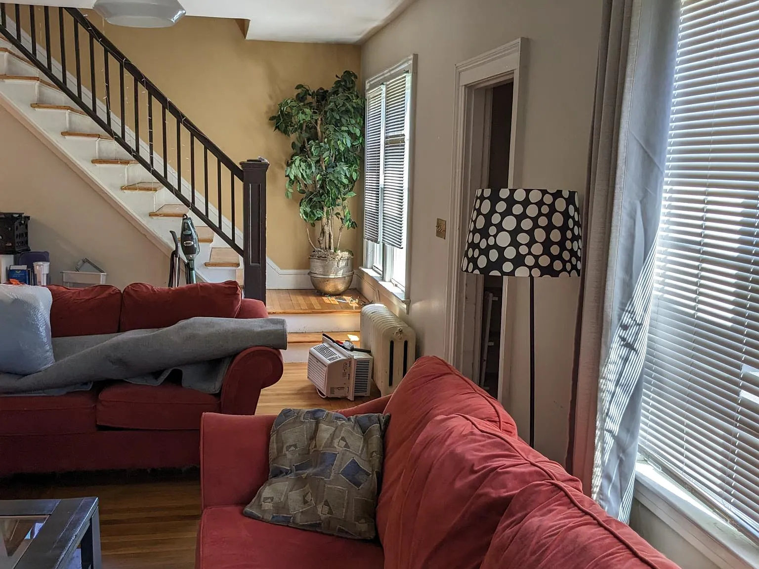 5 bed, 1788 sqft, $3,875 — Photo 4