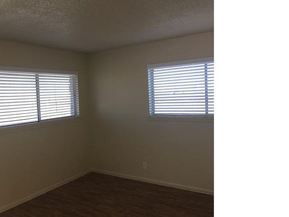 4th image of 1302 Springvale Dr APT 802E