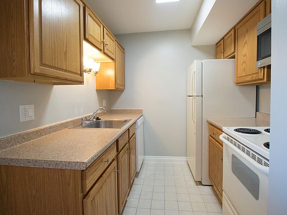 4th image of 1317 Laurel Valley Dr