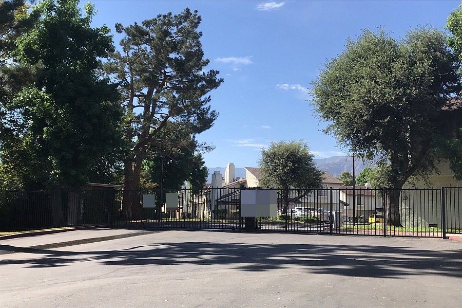2nd image of 1974 E Lynwood Dr