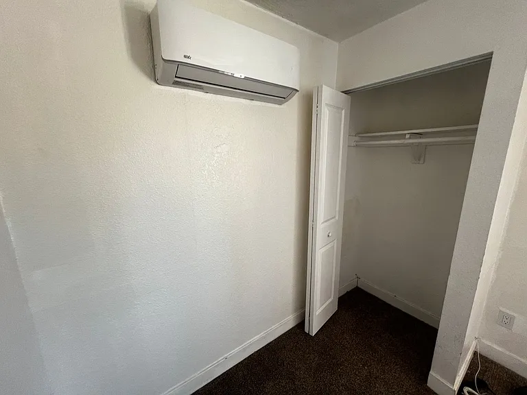 6104 Chia Ave — Photo 18