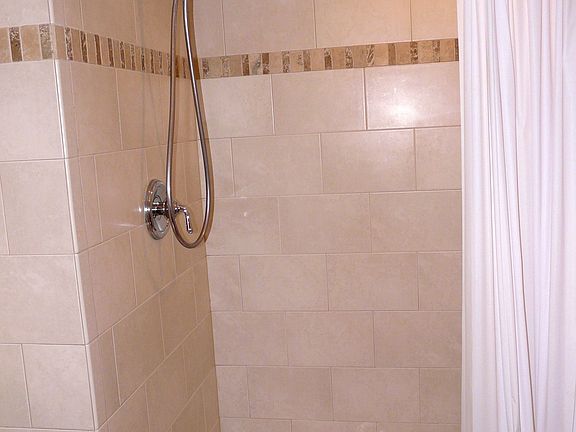 Hall bath shower
