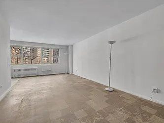 2928 West Fifth Street #2T image 1 of 13