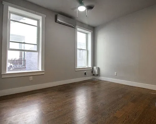 Rented by Compass | media 20