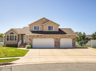 1496 N 1960 W, Clinton, UT 84015