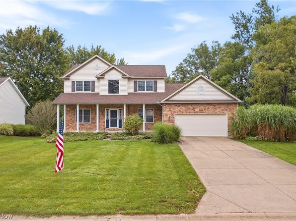 5688 Shallow Creek Ave, Louisville, OH 44641