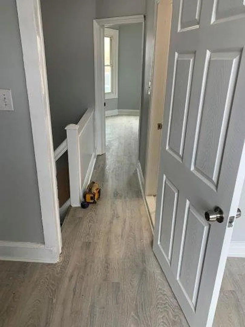 Stunning Renovated, & great location — Photo 4