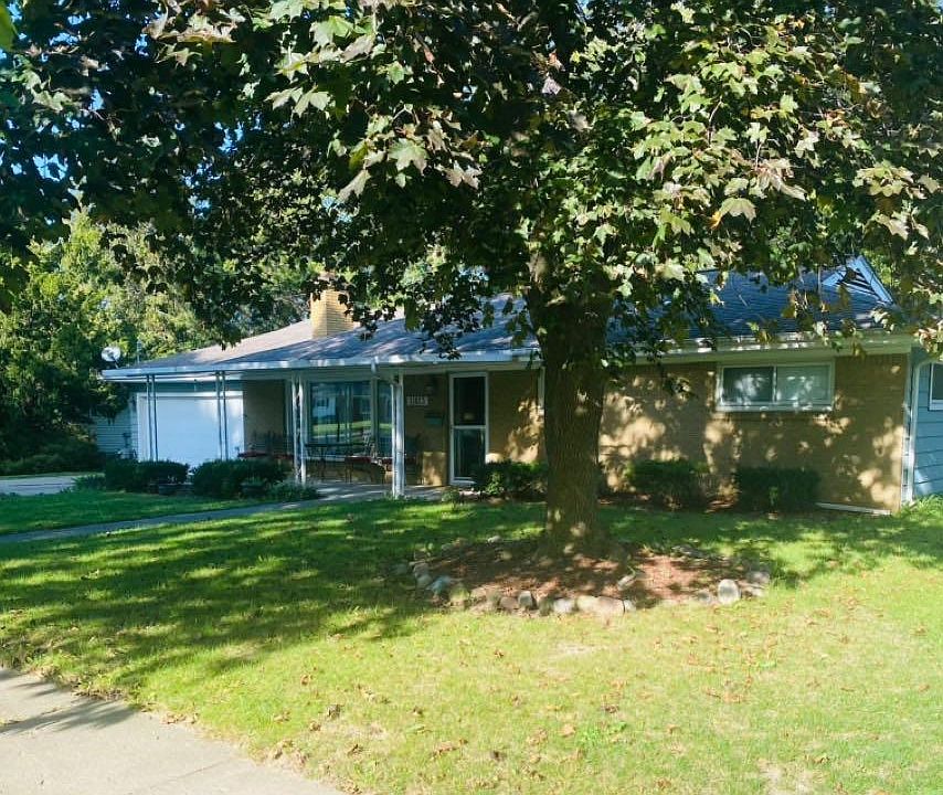 1st image of 11813 Terrace Dr
