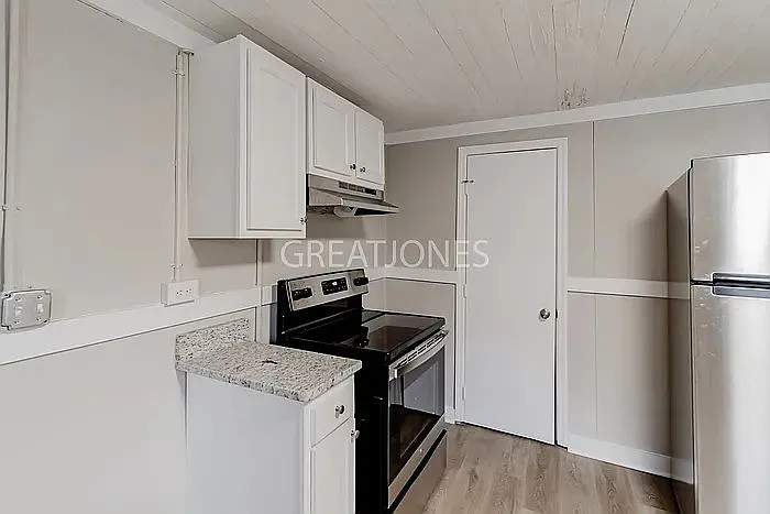 2 bed, 1.0 bath, 1057 sqft, $940 — Photo 3