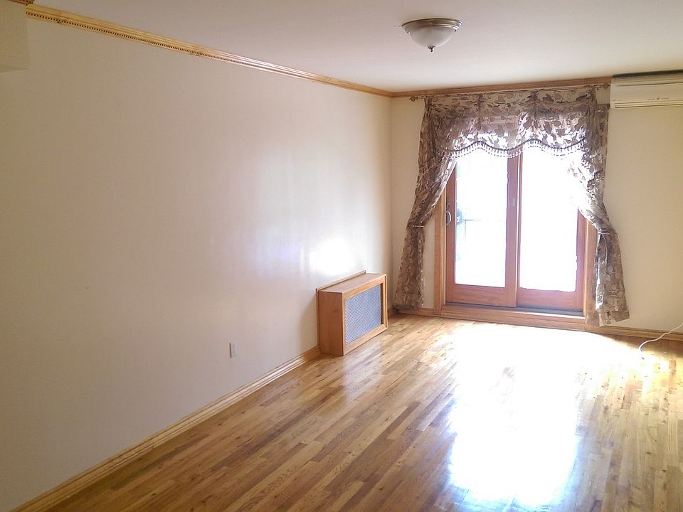 1st image of 9952 63rd Ave #1