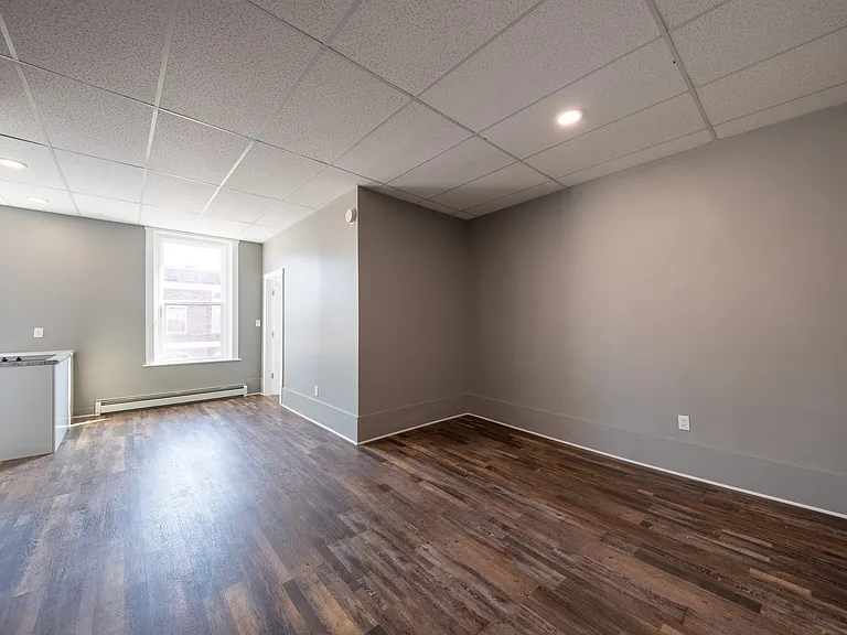 111 N Pine St #1 — Photo 2