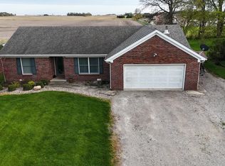 215 E South St, Linden, IN