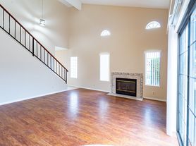 18412-18422 Patterson Lane, 18412-A