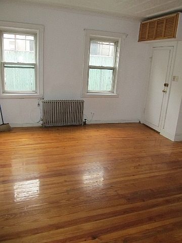 1st image of 636 Humboldt St APT 1