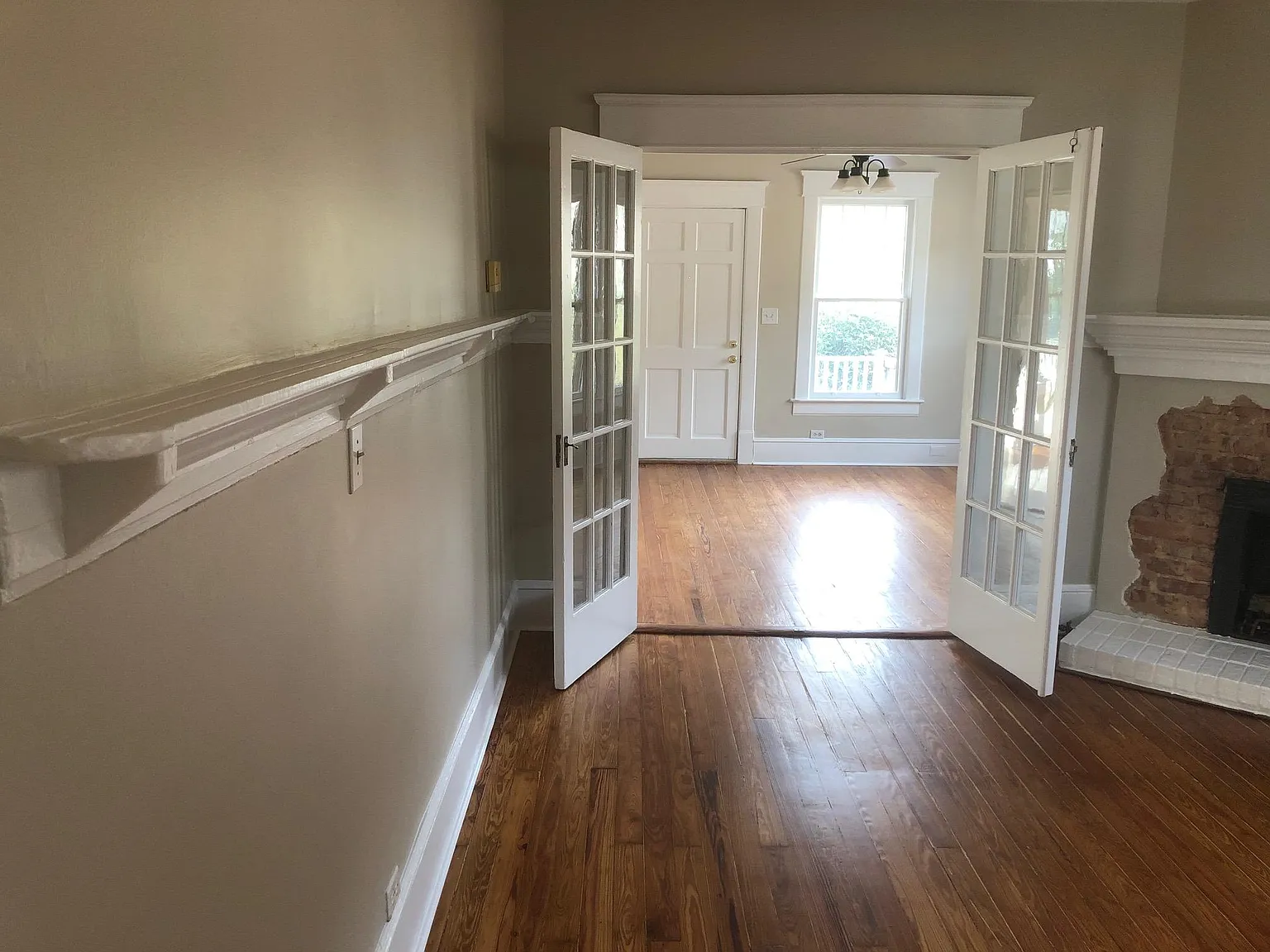 3 bed, 1288 sqft, $2,500 — Photo 4
