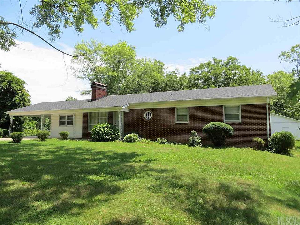 1st image of 605 Lincoln Ln