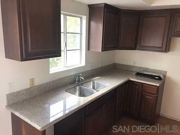 2nd image of 519 E Hazel St Unit 10