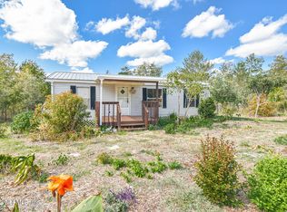 103 Tulip Ave, Interlachen, FL 32148