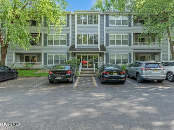 1801 Tanglewood Court #1801, Helmetta, NJ 08828