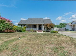 229 Albertson Rd, Thomasville, NC 27360