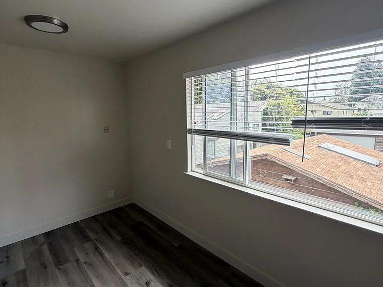 318 Chestnut St #5 — Photo 68