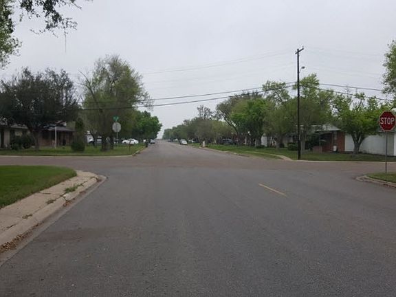 4th image of 2021 E Austin Ave