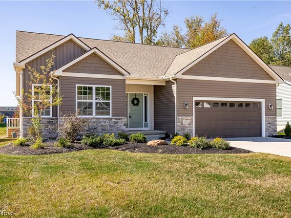 13242 Timber Trl, Grafton, OH 44044