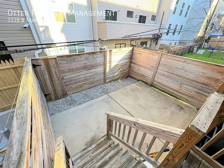 1539 N Franklin St #1 — Photo 28