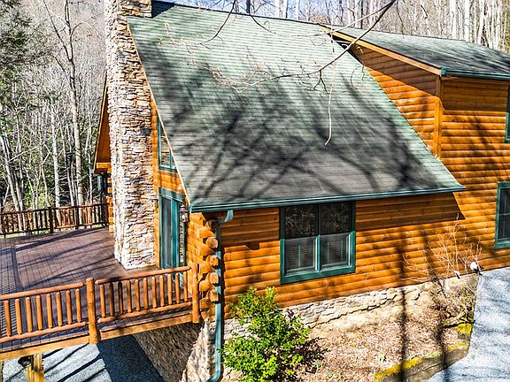 5th image of 3548 Dicks Creek Rd