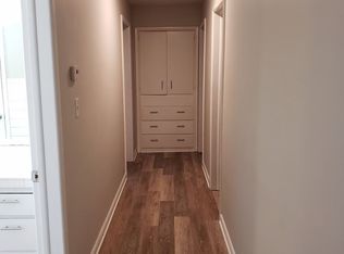 2056 S Cedarbrook Ave, Springfield, MO 65804