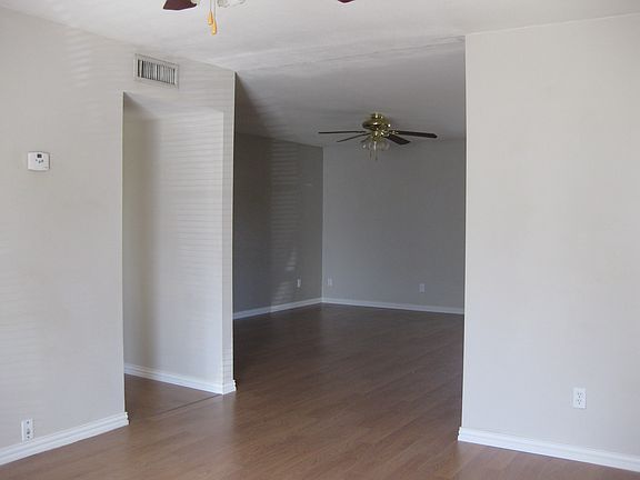 2nd image of 133 Astoria Dr