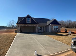 567 Adventure Isla Way, Campobello, SC 29322