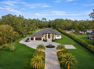 467 20th Ave NE, Naples, FL 34120