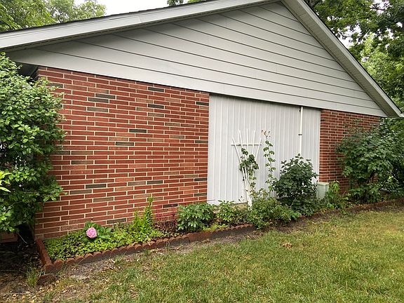 4th image of 297A Dorchester Dr #1001