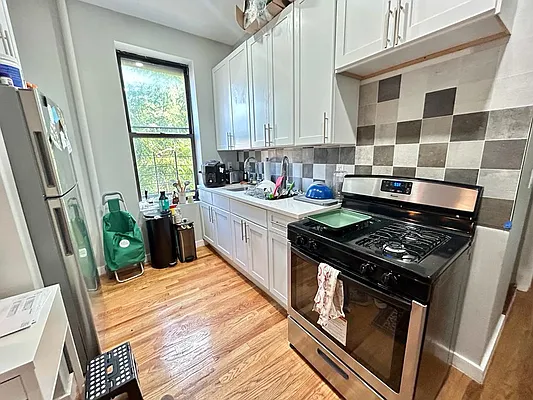 Rented by RBM Management | media 23