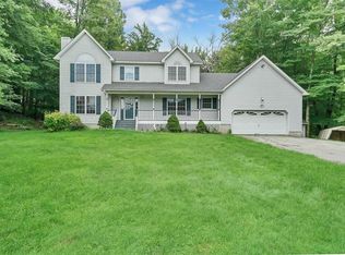 272 Bull Mill Rd, Chester, NY 10918
