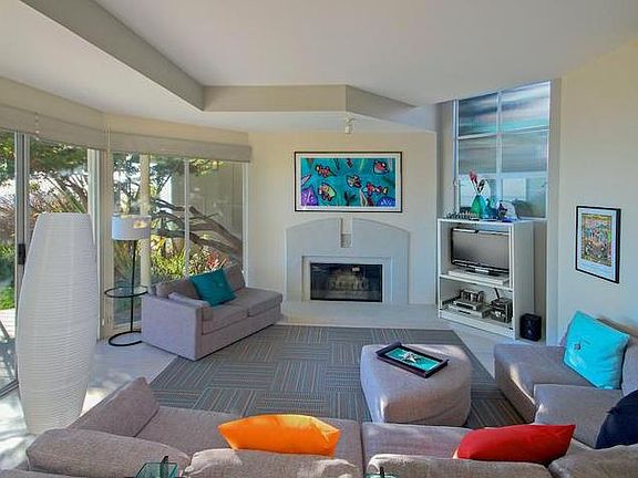 4th image of 104 Mar Vista Dr