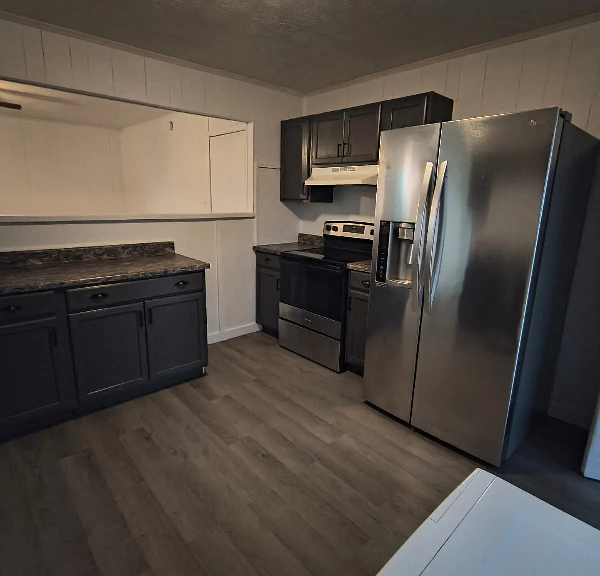 2 bed, 800 sqft, $945 — Photo 2