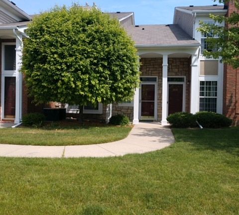2nd image of 4466 Berkshire Dr #1