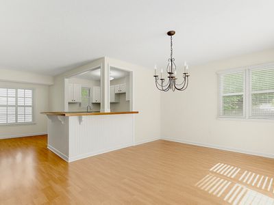 1018 Sir Lancelot Ln, Louisville, KY, 40222