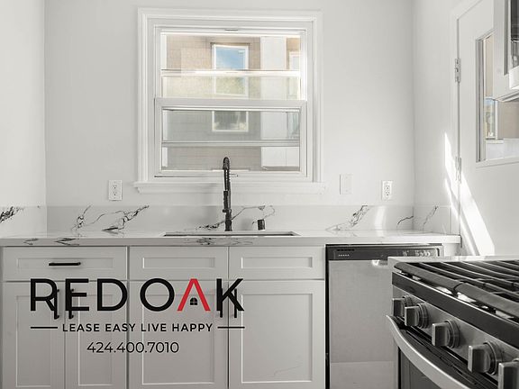 5th image of 8813 Belford Ave #8813