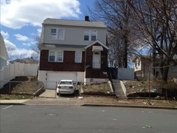 652-654 E 32nd St, Paterson, NJ 07513