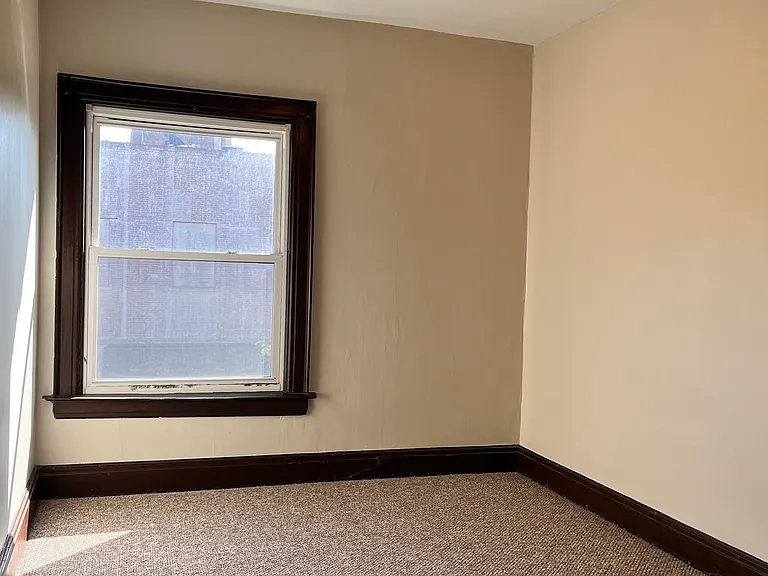 565 Elmwood Avenue — Photo 17